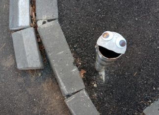 Guy Puts Googly Eyes on Objects Around Bulgarian Capital and It’s Hilarious