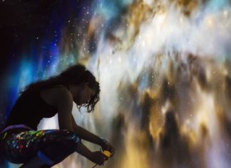 Artist Creates Amazing Murals That Glow In The Dark