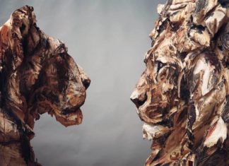 Artist Amazingly Creates Intricate Wood Sculptures Using a Chainsaw