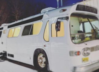 Woman Converts a Vintage Greyhound Bus into a Mobile Home