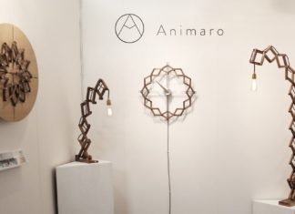 This Awesome Wooden Clock Expands and Contracts with Each Passing Hour