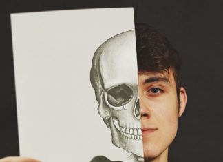 Artist Mixes Drawings with Reality in a Clever Way