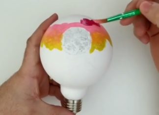 You Gotta See What This Talented Artist Does With a Light Bulb