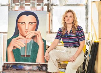 Robin F. Williams Paints Amazing Portraits of Women