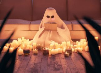 Caleb Worcester’s Illustrations Show Ghosts in an Adorable Light