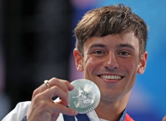 Diver Tom Daley Unveils a Sweater He Knitted During the 2024 Paris Olympics Tom Daley at the Paris 2024 Olympics in July 2024